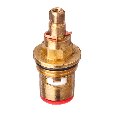Кран-букса 1/2" керамика, квадрат, 90° Rain к сериям 500 (к ручкам 12,09,04) Кран-букса 1/2" керамика, квадрат, 90° Rain к сериям 500 (к ручкам 12,09,04)