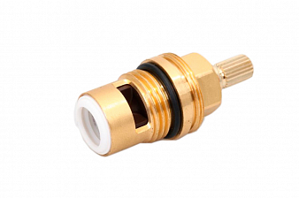Кран-букса 1/2" керамика, 7,6 х 20 шлиц., 90/360° под крест, антивандальный, "FLÜHS" Кран-букса 1/2" керамика, 7,6 х 20 шлиц., 90/360° под крест, антивандальный, "FLÜHS"